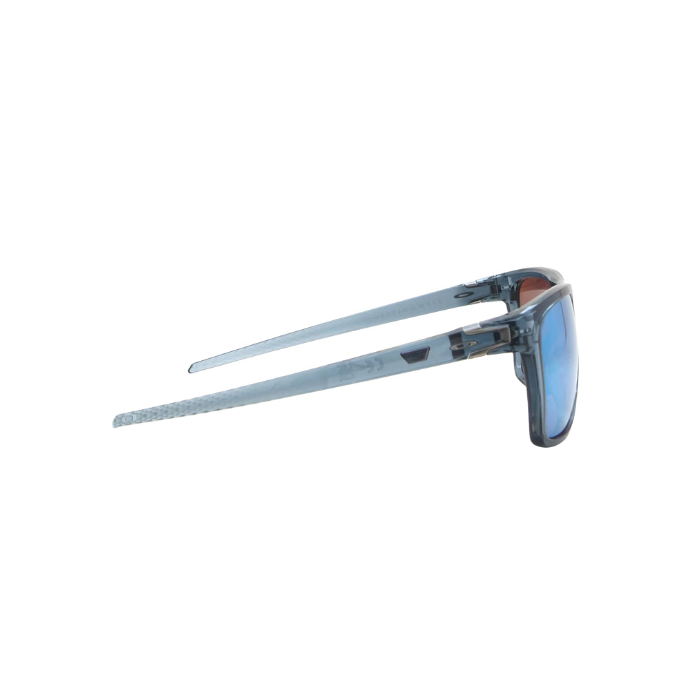Oakley OO9100?157 sunglasses in blue, side view