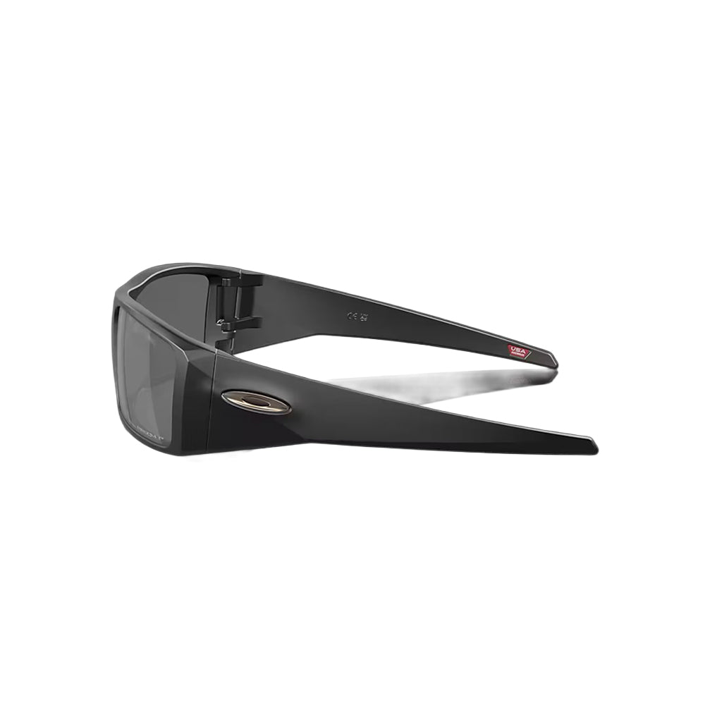 Oakley OO9231 sunglasses in black, side view
