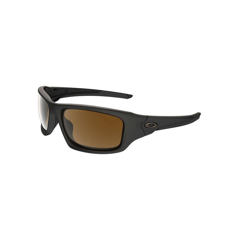 Oakley OO9326 sunglasses in black, 45° view