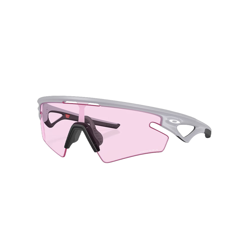Oakley OO9499 sunglasses in grey, 45° view