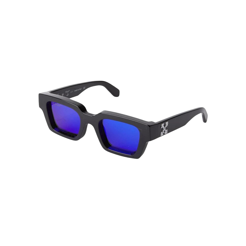 Off-White OERI120 sunglasses in black, 45° view