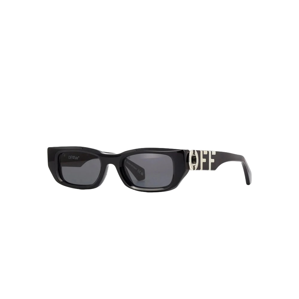 Off-White OERI124 sunglasses in black, 45° view