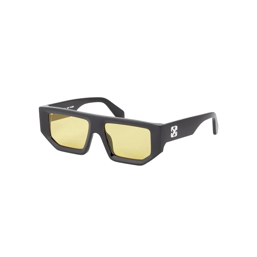 Off-White OERI13F sunglasses in black, 45° view