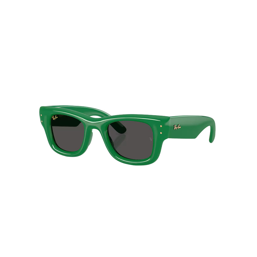 Ray-Ban RB4940 sunglasses in green, 45° view